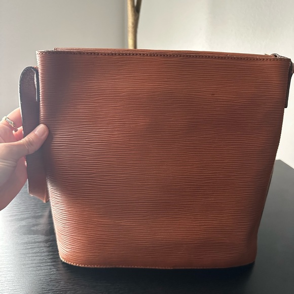 Vintage Fendi Leather Crossbody Bag - Picture 7 of 12